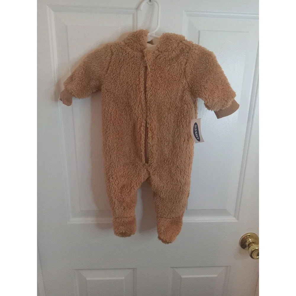 Old Navy‎  Hooded Critter Footed Sherpa One-piece  for Baby Size  0-3Month